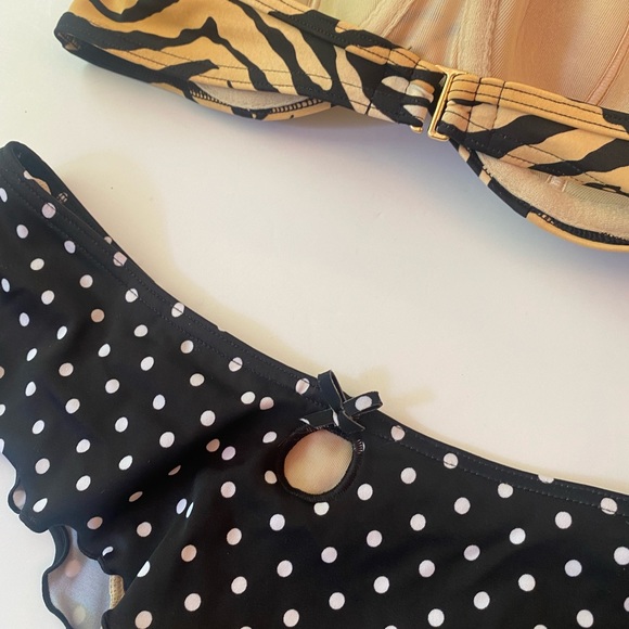 Victoria’s Secret Bikini Animal Print with Polka Dots - Picture 4 of 6